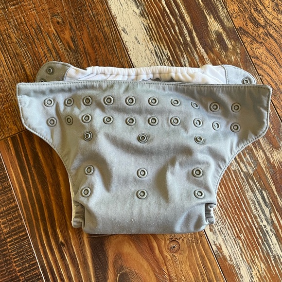 Bundle 5 BumGenius Reusable Cloth Diaper - Picture 2 of 10